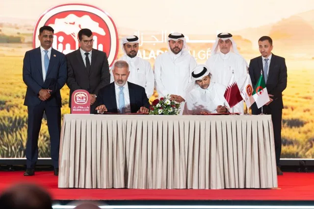 Algerian and Qatari officials at the signing ceremony for the Baladna Algeria dairy project contract, file photo