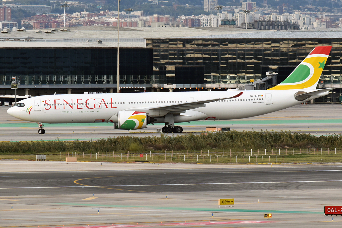 Archive: Air Sénégal Airbus A330-941, registration 6V-ANB, November 2022