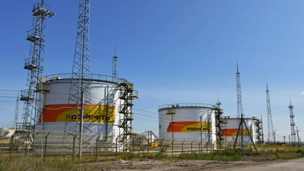 Oil storage tanks, archive image