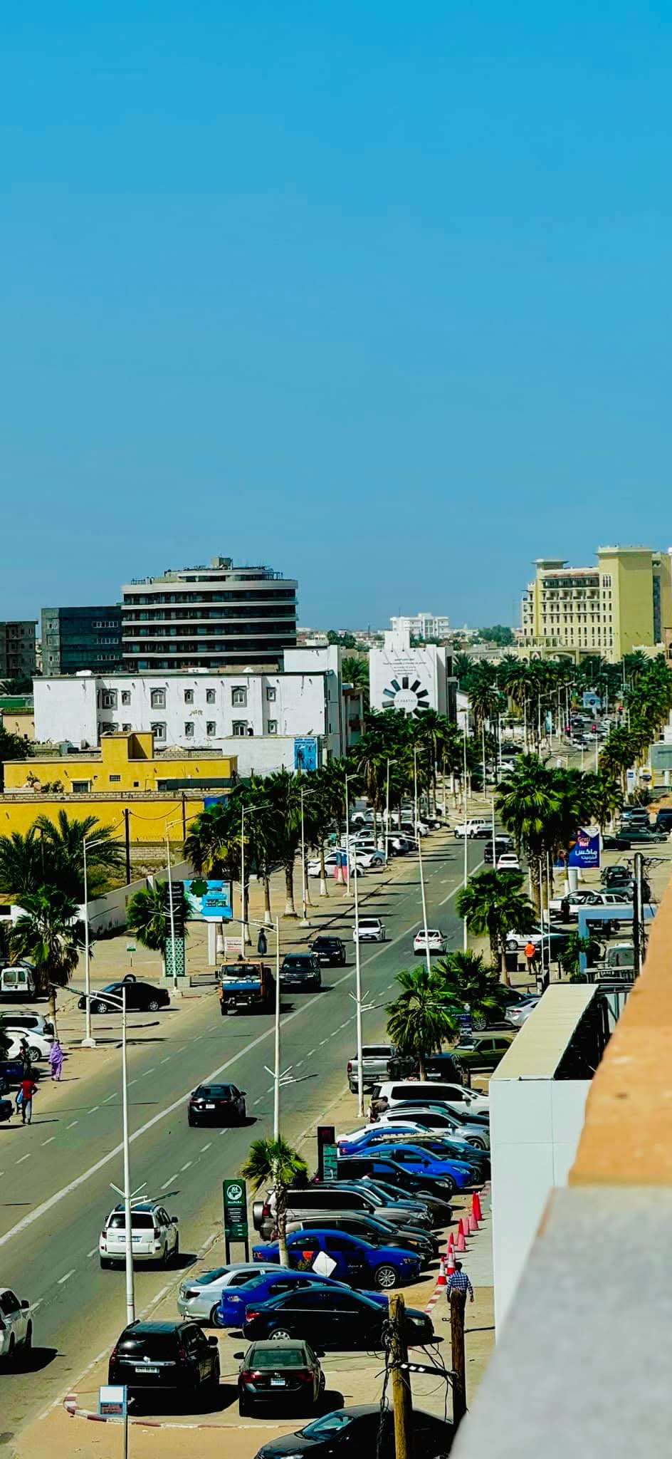 Archive photograph of Moktar Ould Daddah Avenue in Nouakchott, November 2024. It does not show a hospital, the union leader or the shortages discussed in his letter.